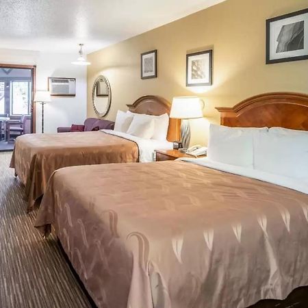 Quality Inn Keystone Near Mount Rushmore Eksteriør bilde