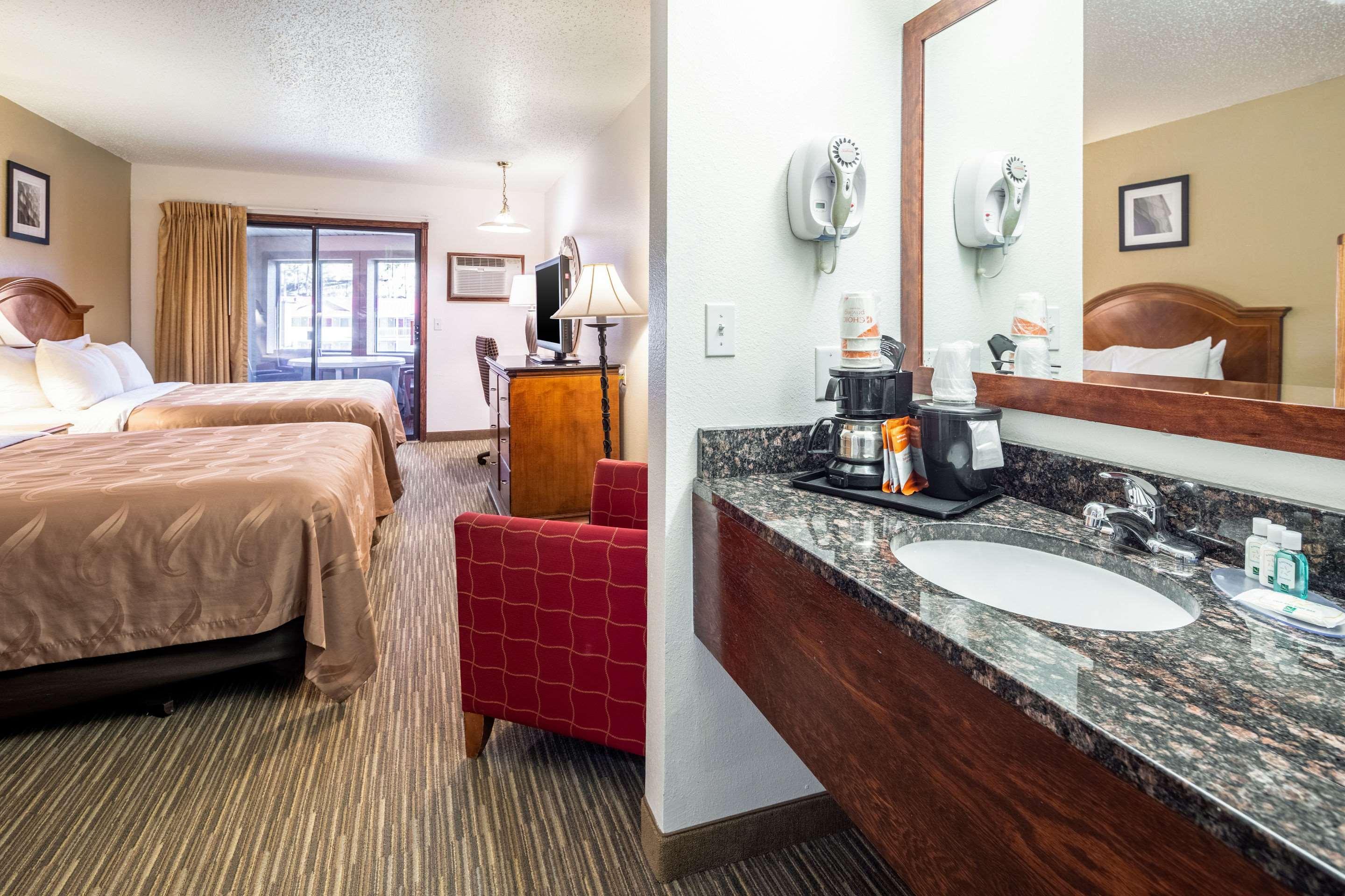 Quality Inn Keystone Near Mount Rushmore Eksteriør bilde
